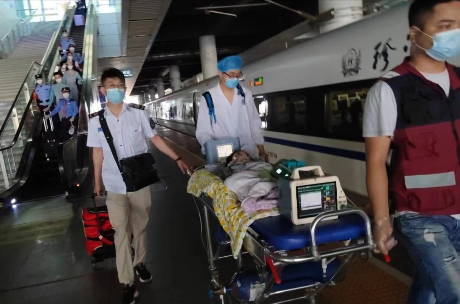 美姑县高铁转运公司